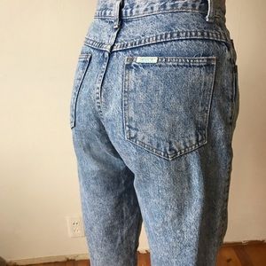 Acid wash mom jeans